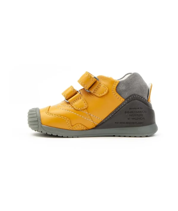 BIOMECANICS 221118 SCARPE PRIMI PASSI