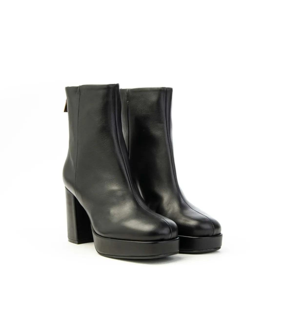 carmens_scarpe_a_tronchet_1.webp Carmens scarpe A50250 Tronchetto charlize