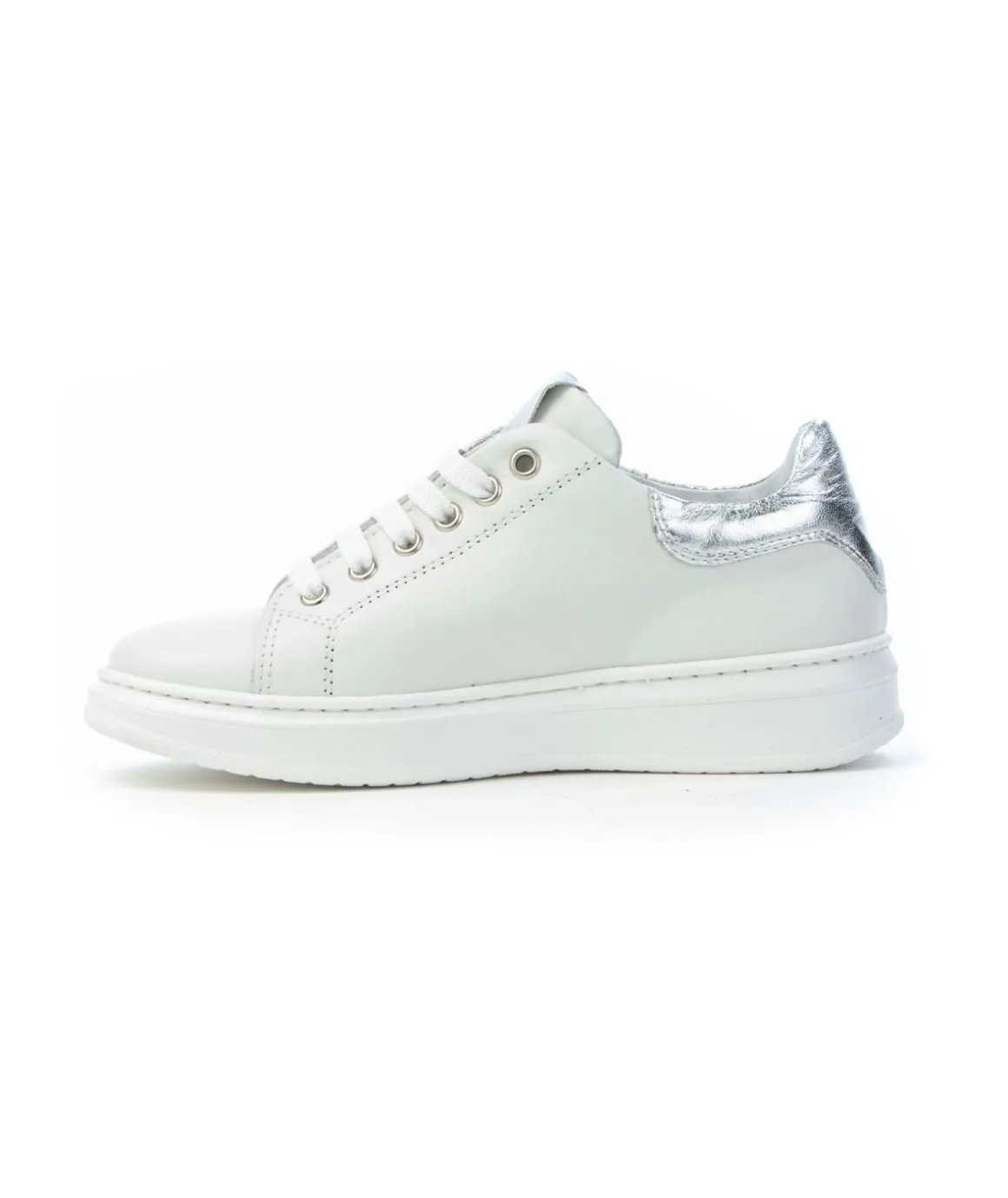 chiara_luciani_e__sneaker_3-1.webp Chiara Luciani E22 163 Sneaker Lacci 8 Junior Leone Shoes