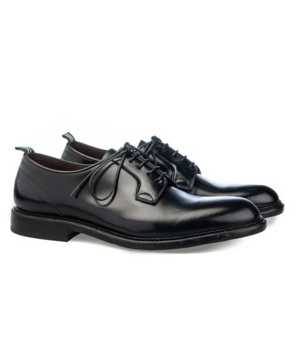 derby green george 3029 con lacci e fondo cuoio