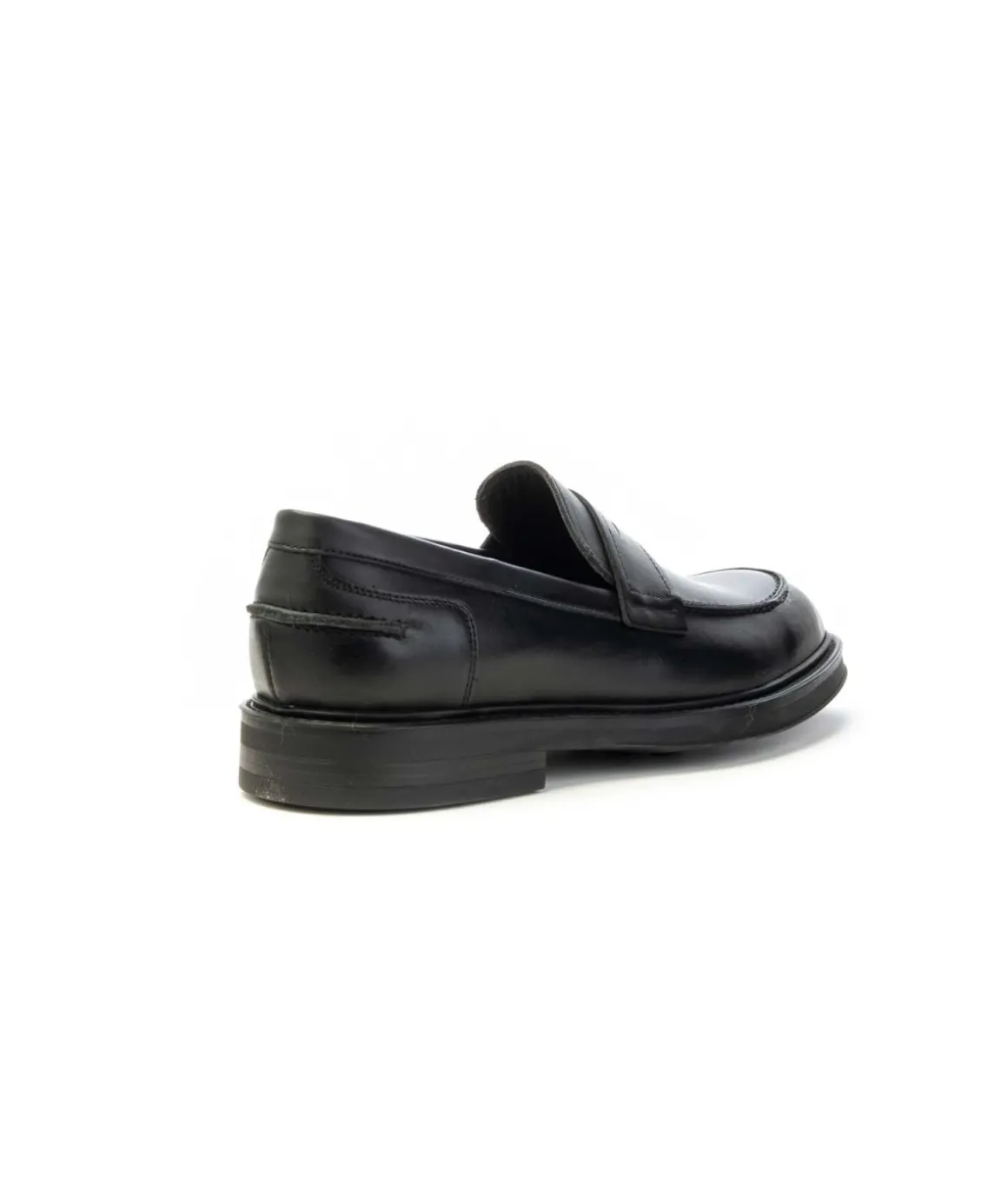 mocassino_frau_modello_n__2.webp Mocassino Frau modello 72N8 in pelle Uomo