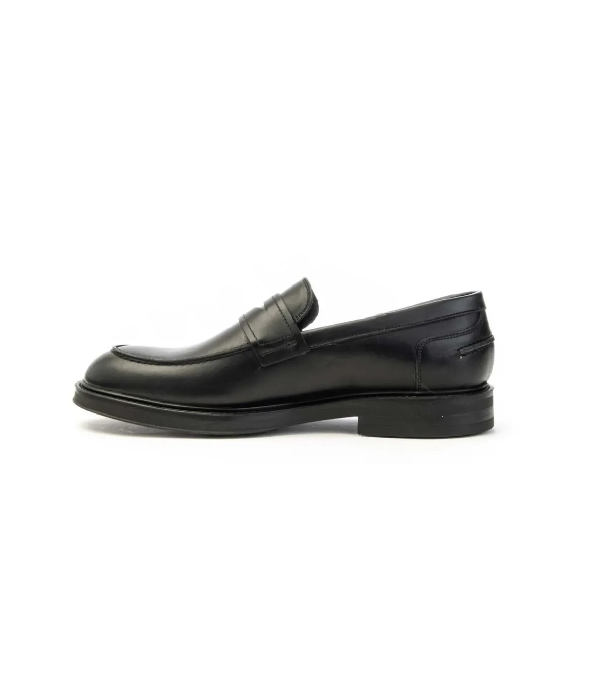 mocassino_frau_modello_n__3.webp Mocassino Frau modello 72N8 in pelle Uomo