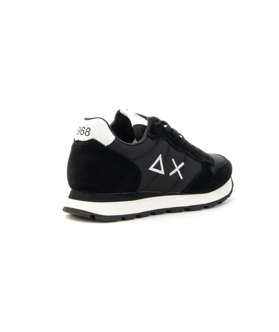 sneaker_sun_tom_solid_mod_2-1.webp Sneaker SUN68 Tom Solid modello Retro Running con doppi lacci Uomo