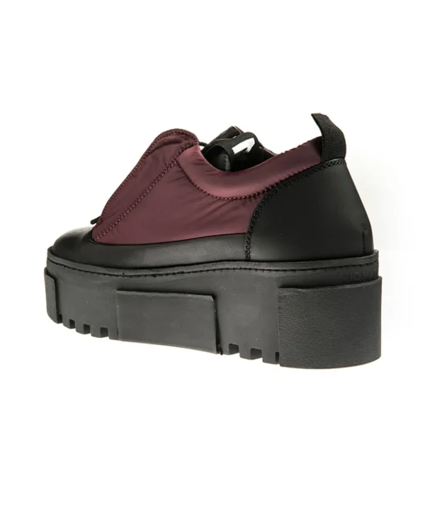 Sneakers Vic Matiè in nylon Donna