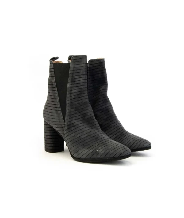 Stivaletto Cervone rigato 316M Donna