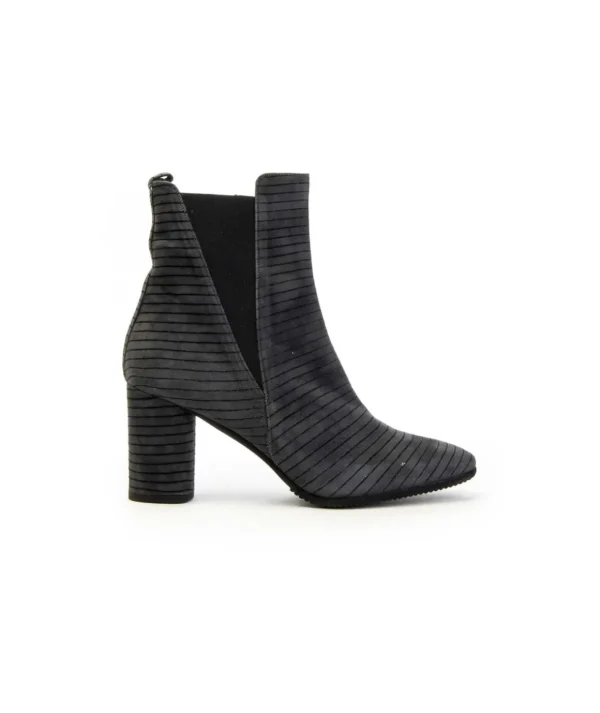 Stivaletto Cervone rigato 316M Donna