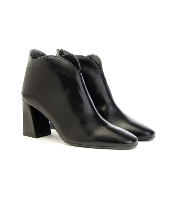 Tronchetto ankle boot 1520 in nappa leone shoes frosinone