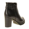 :Tronchetto in pelle nera con cinturino Calpierre Donna
